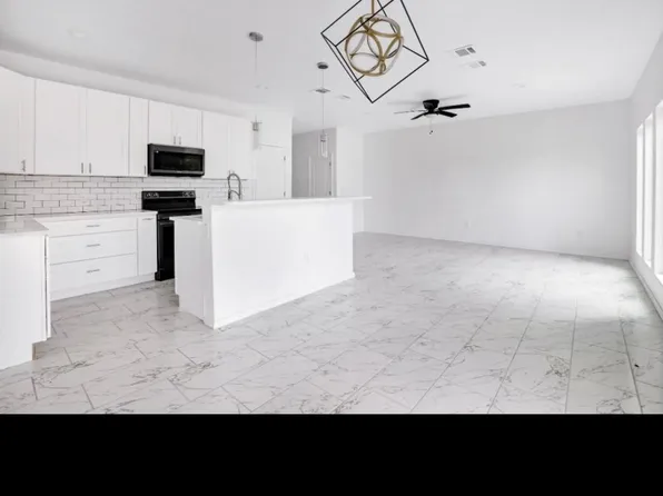 6634 Walnut Valley Dr, San Antonio, TX 78242