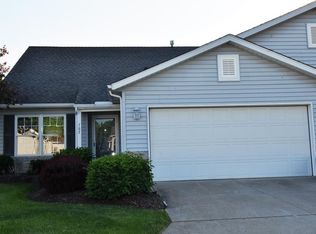 105 Bears Paw Dr, Elyria, OH 44035
