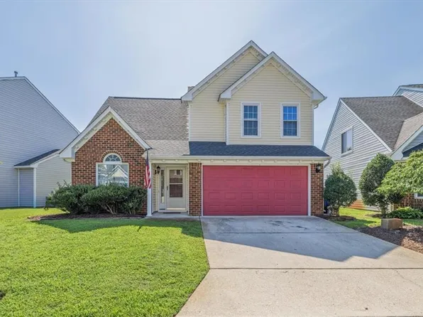 42 Creekside Dr, Portsmouth, VA 23703