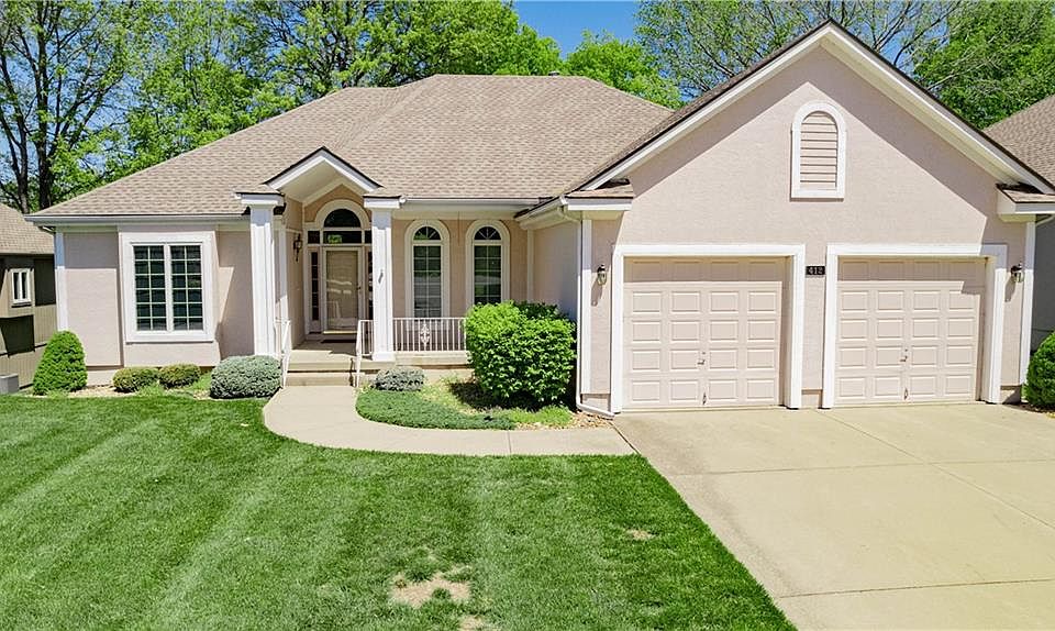 1st image of 412 NE Wild Rose Ln