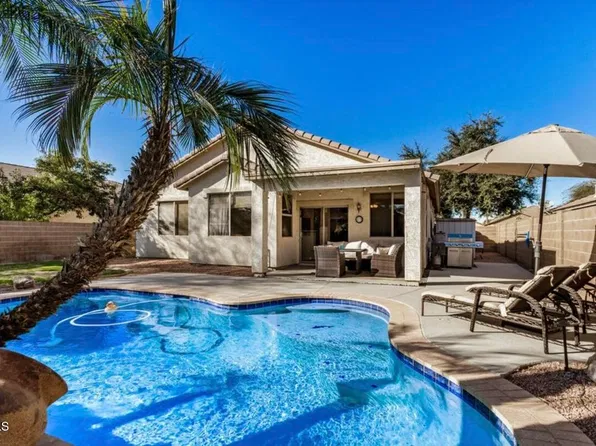 4795 E BELLERIVE Drive, Chandler, AZ 85249
