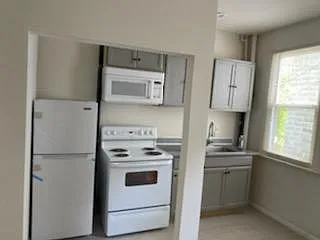 5517 Edna Ave #1R — Photo 8