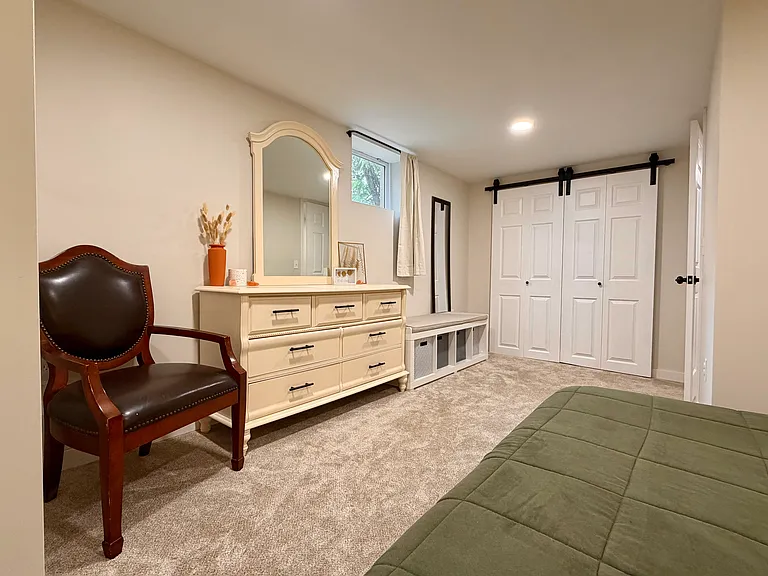 670 Meadow Ln — Photo 28