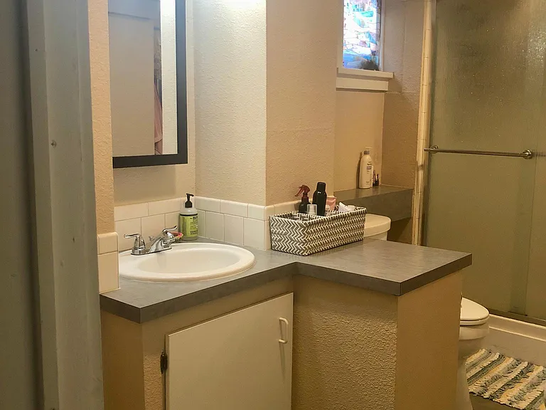 819 Mathews St — Photo 11