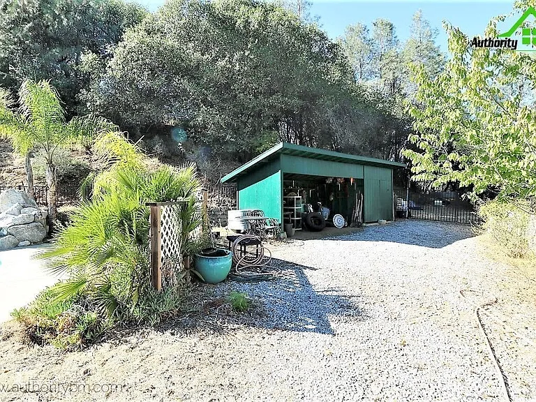 14270 Quail Springs Rd — Photo 33