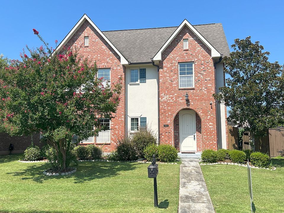 1st image of 15514 Green Trails Blvd