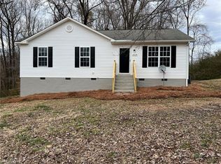 1815 Cody Ave, Greensboro, NC 27405