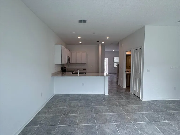 2494 Skyline Loop — Photo 6