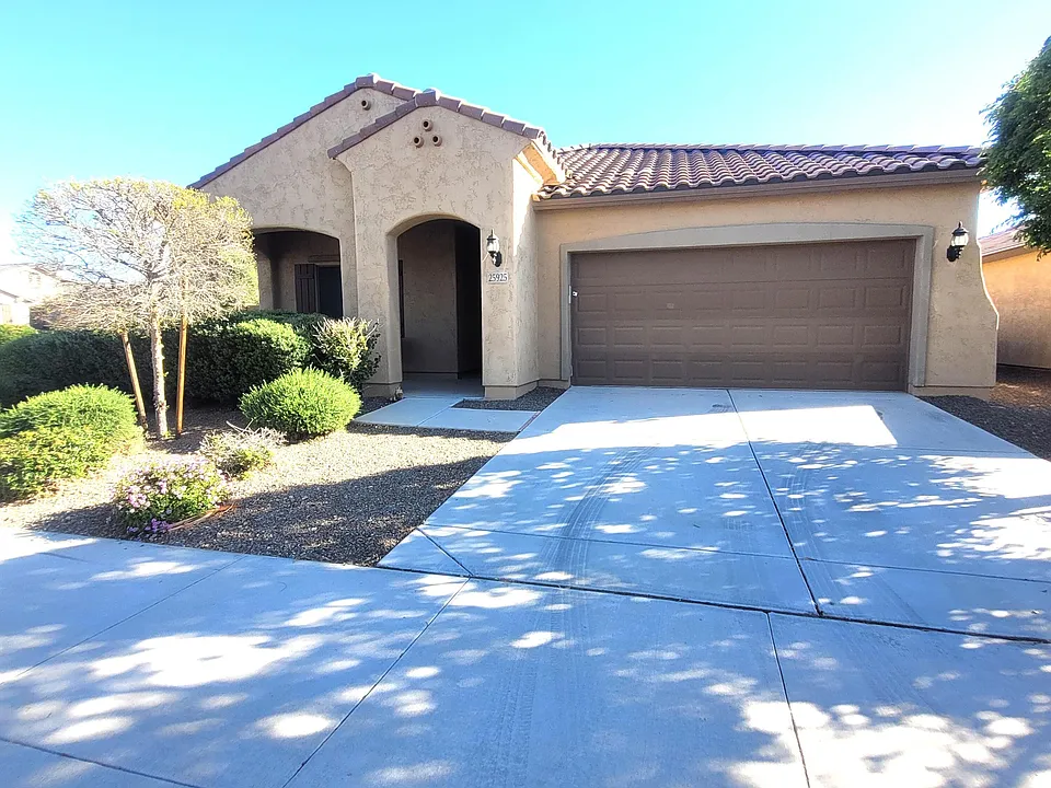 25925 W Tonto Ln