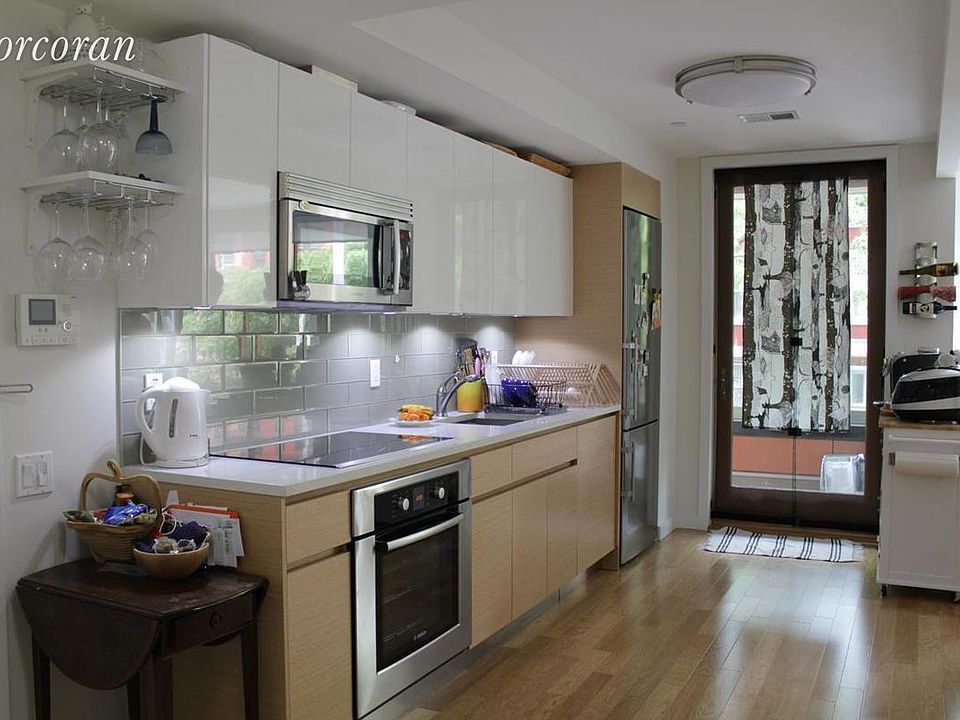 1st image of 186 8th St APT 2A