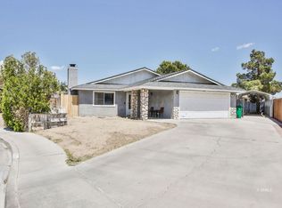 604 Lakeview Ct, Ridgecrest, CA 93555