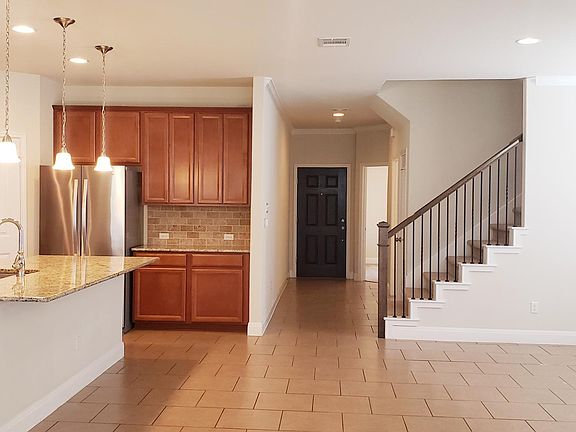 5th image of 108 Andele Way