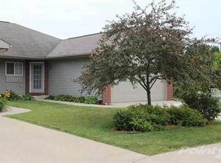 40 Sinnott Pl, North Liberty, IA 52317