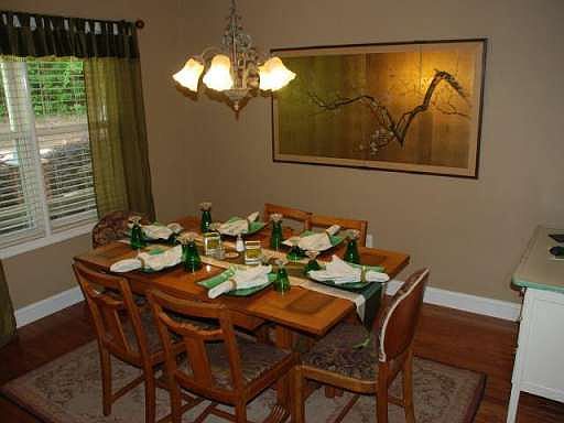 5th image of 170 Asbury Way