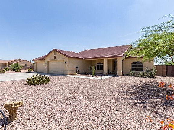2nd image of 1365 W Lost Dutchman Blvd
