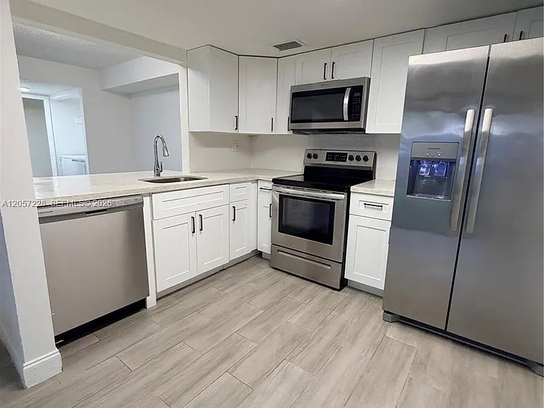8187 Samari Lakes Dr #2265 — Photo 11