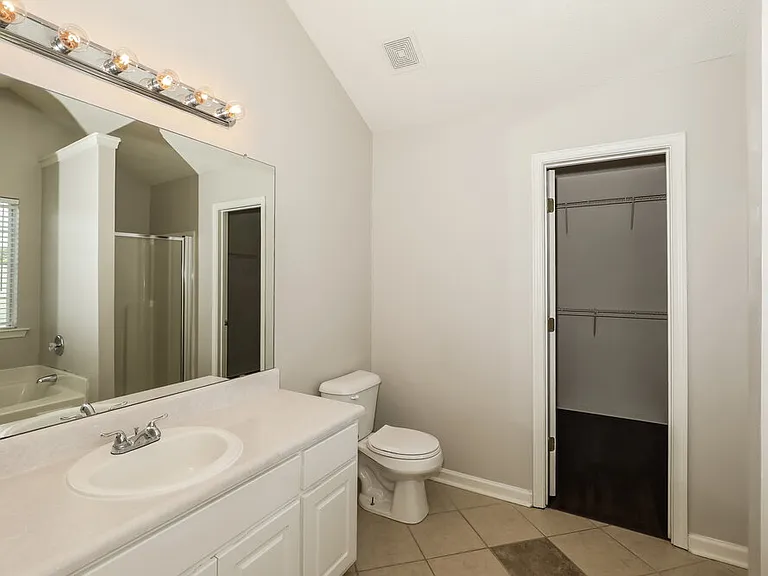 504 Wyntuck Dr — Photo 11