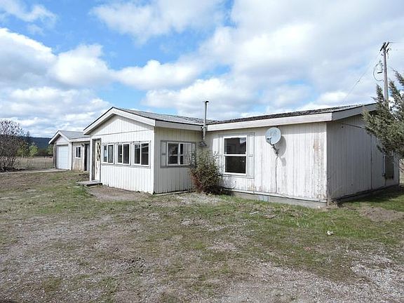 CLOSE UP FRONT AREA VIEW OF SUBJECT