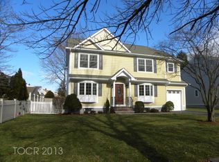 643 Midwood Rd, Ridgewood, NJ 07450