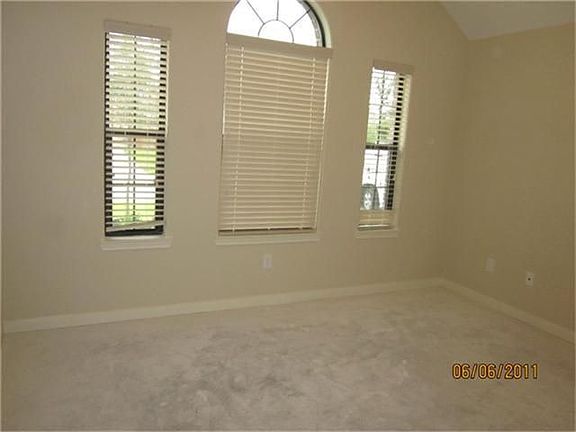 2nd image of 27018 Crown Rock Dr