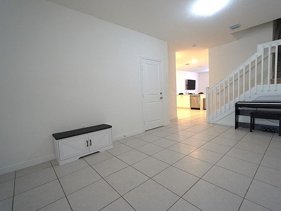 3rd image of 23010 SW 128th Pl