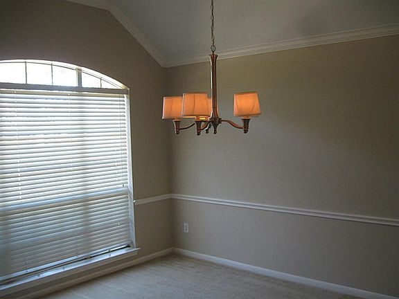 4th image of 112 Bending Shore Ct