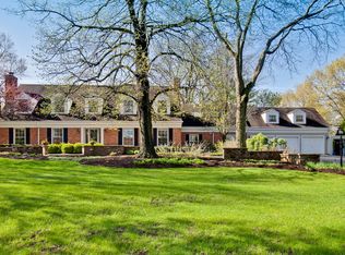 1991 Pheasant Trl, Inverness, IL 60067