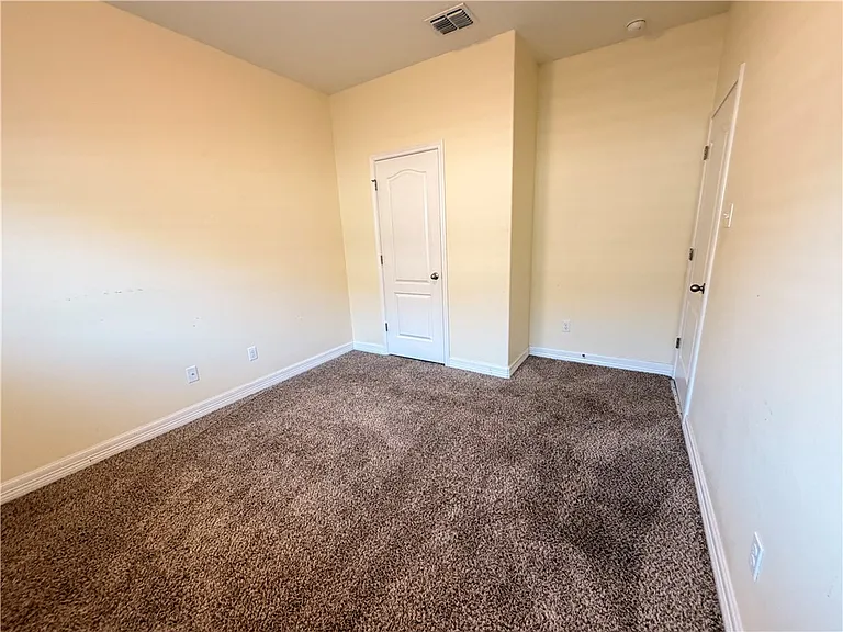 1816 Chesapeake Bay Dr — Photo 24