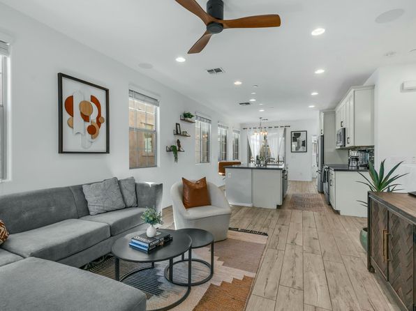 1714 E Bridgeport Pkwy, Gilbert, AZ 85295