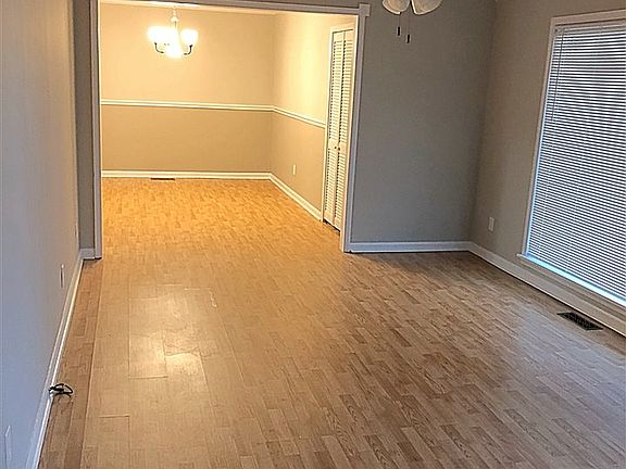 3rd image of 2509 Stoneville St