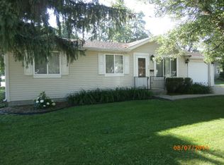 312 S 8th Ave, Hoopeston, IL 60942