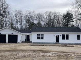 299 Beech Plains Rd, Buxton, ME 04093