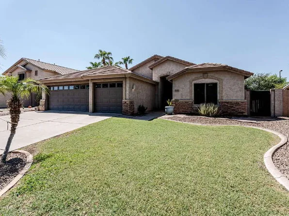 1058 S Roca St, Gilbert, AZ 85296