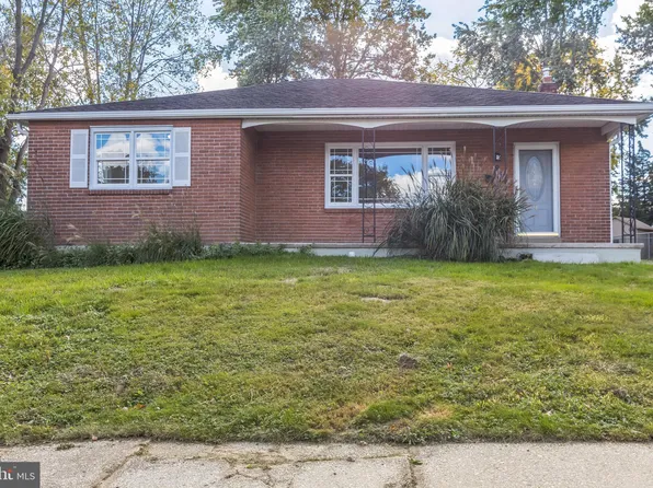 9 Newbrook Rd, Newark, DE 19711