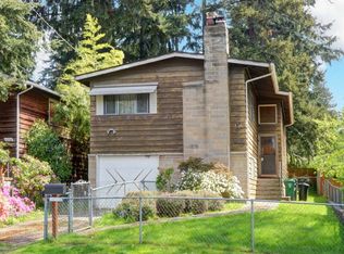 10728 Interlake Ave N, Seattle, WA 98133