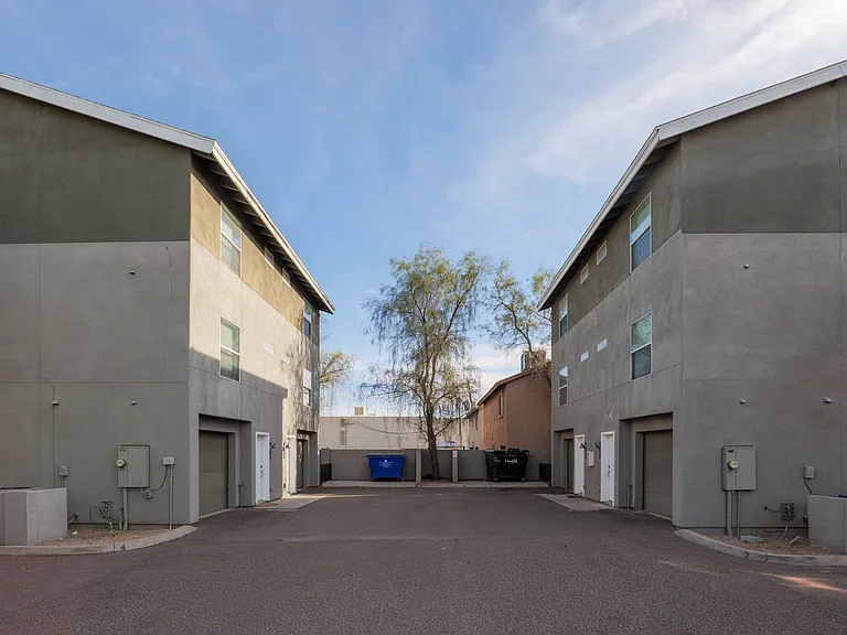 1205 W Roosevelt St #1231 — Photo 16