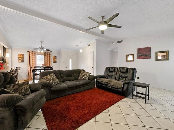 5th image of 2322 Richbrook Dr