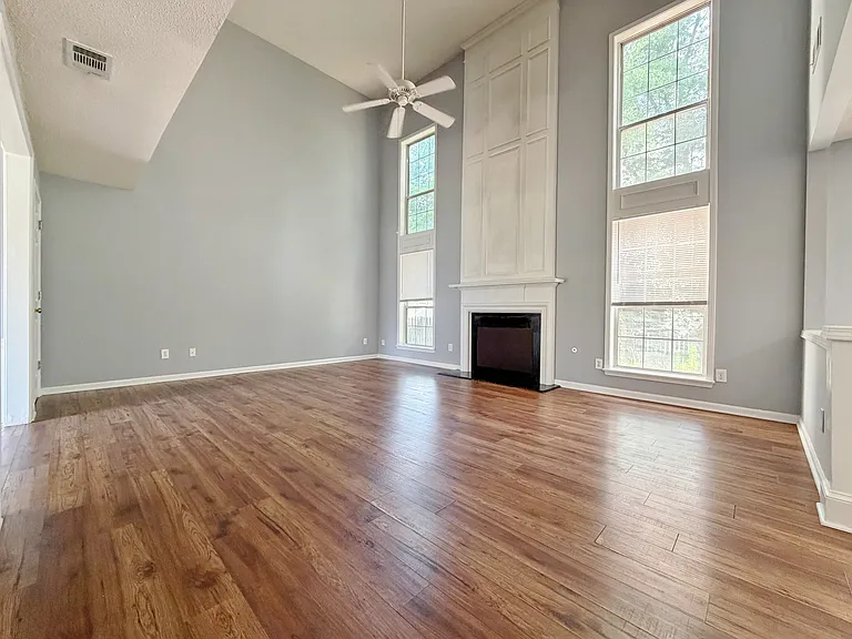 11545 Carriage Park Ln — Photo 4