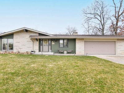 13060 West Brentwood DRIVE, New Berlin, WI, 53151