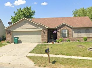 2422 Shorewood Dr, Lebanon, IN 46052