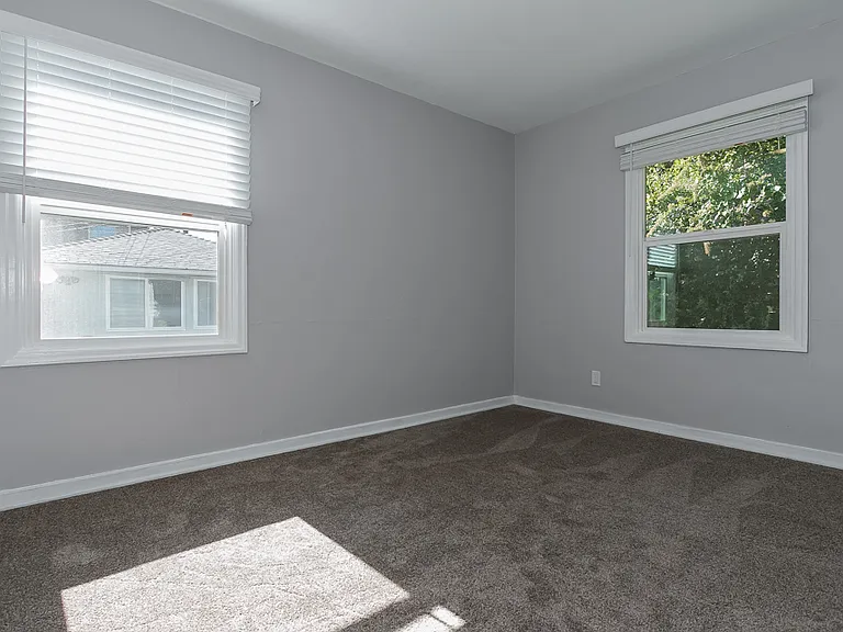 1770 Patterson St — Photo 5
