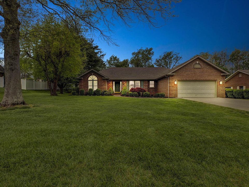 1st image of 114 Holly Hills Dr