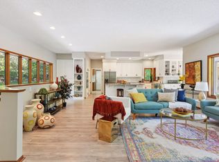 1441 Lake Lucy Rd, Chanhassen, MN 55317