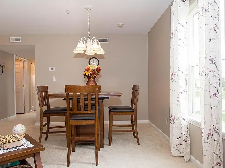 636 Homerun Dr — Photo 8
