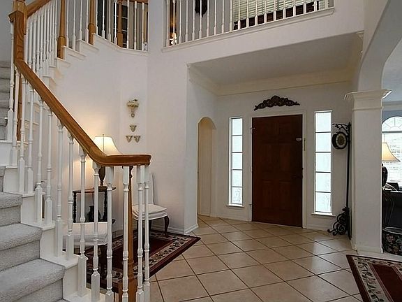 3rd image of 11515 Canyon Bend Dr