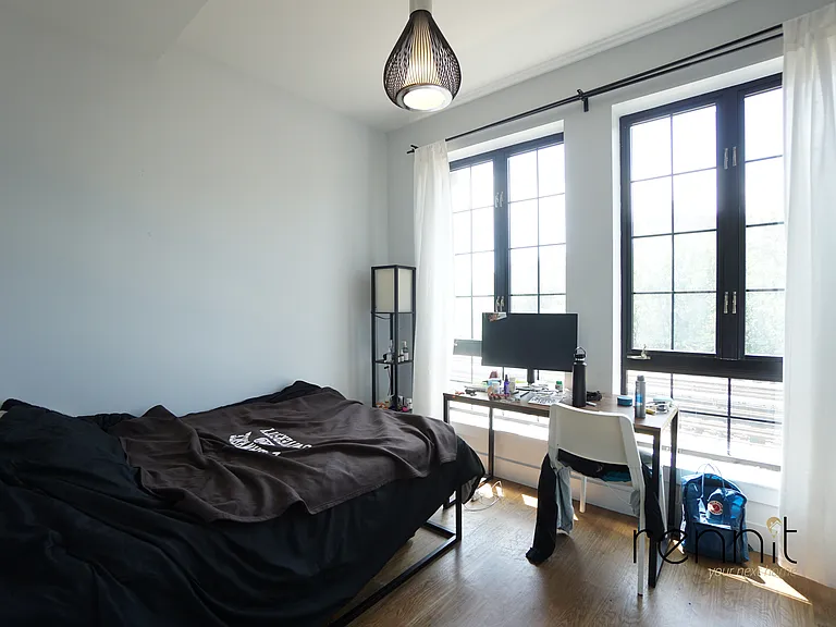 861 Broadway #2F — Photo 15
