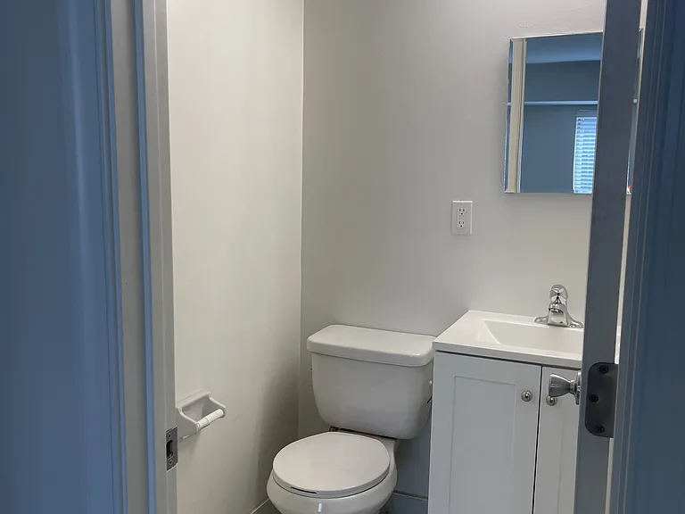 8400 Sky View Driveunit #102 — Photo 9