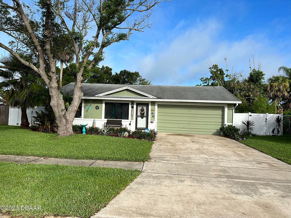 1st image of 1313 W Dexter Dr