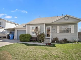 5919 S Sunrise Vista Cir, Salt Lake City, UT 84118