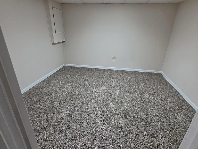 office/option 4th bedroom in basement